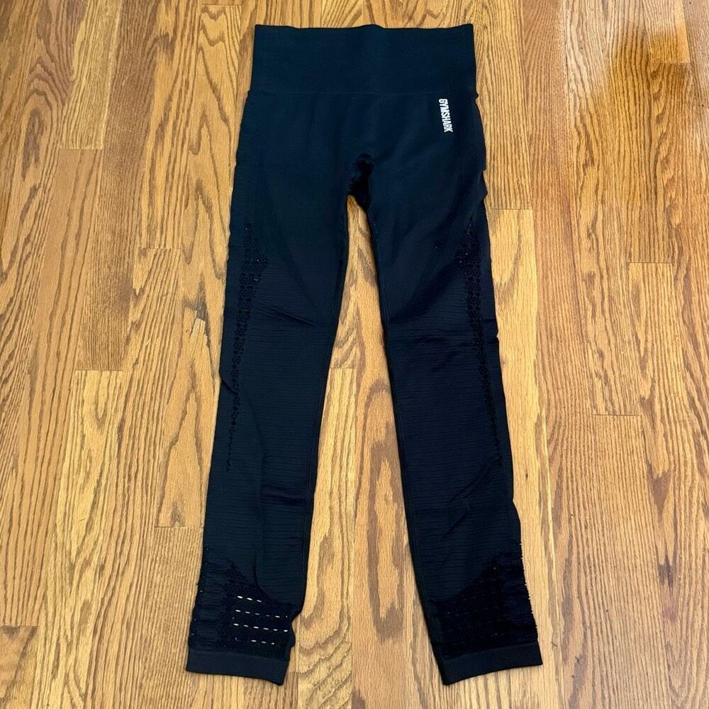 Gymshark Energy Laser Cut Black Leggings. Size Small.